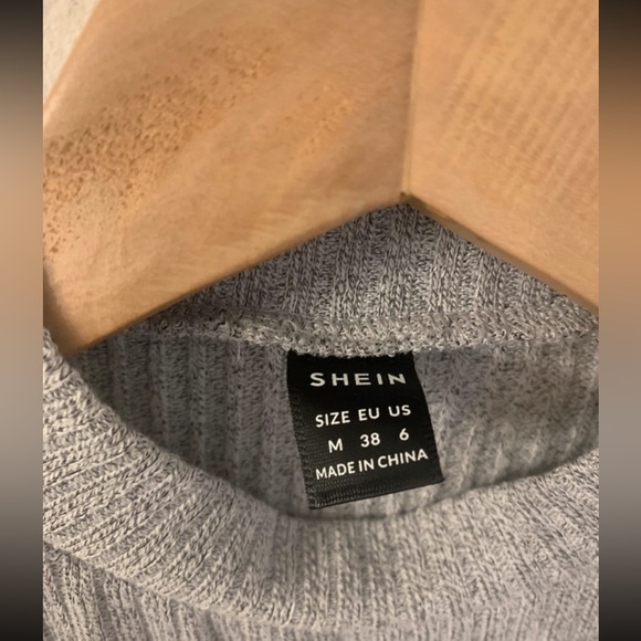 SHEIN size medium grey knit style top - Picture 3 of 4